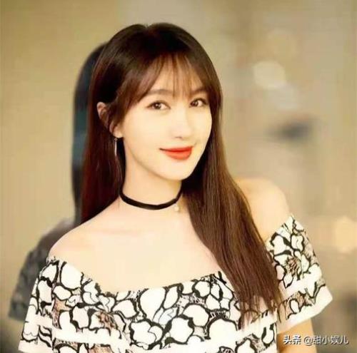 黄晓明女友李菲儿