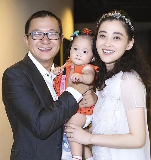 梅婷和鄢颇为什么离婚