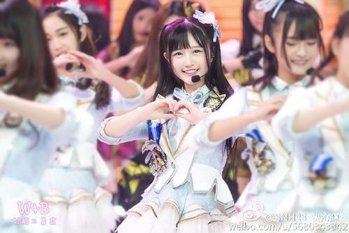 偶像组合snh48成员有李一桐吗