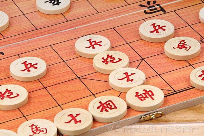 为什么外面下象棋而不是军棋