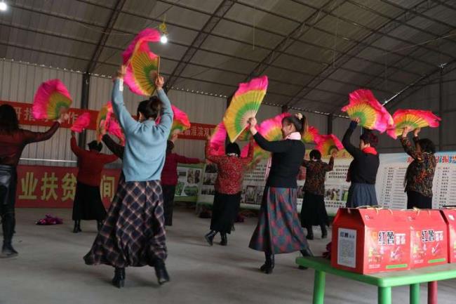 农村广场舞活动记录怎么写