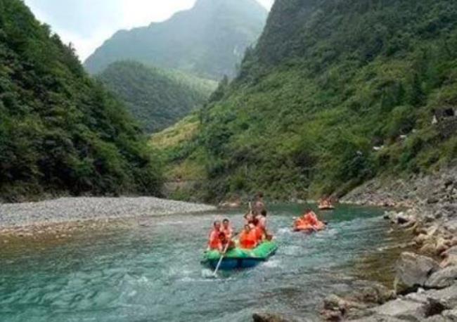 沂蒙山峡谷漂流需要准备什么