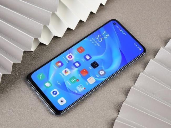 realmex对比opporeno4se