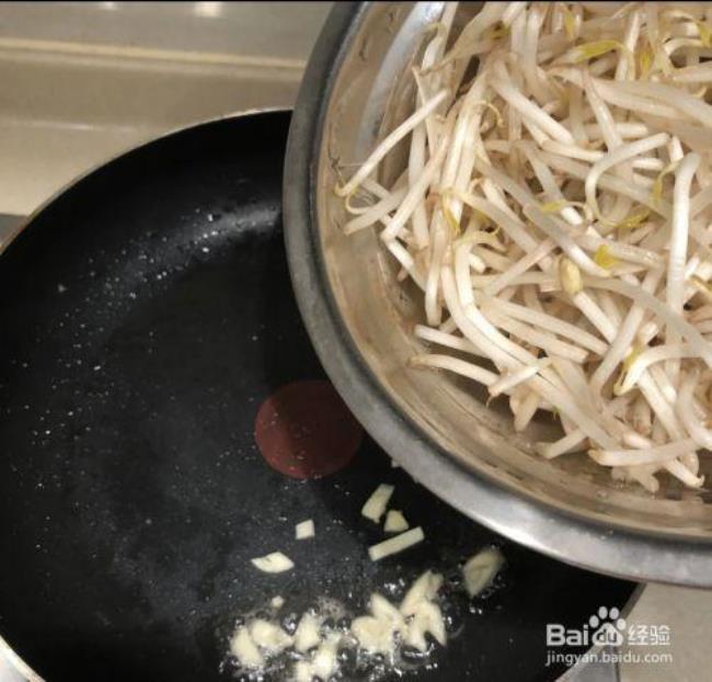 炒豆芽豆芽里水太多怎么办