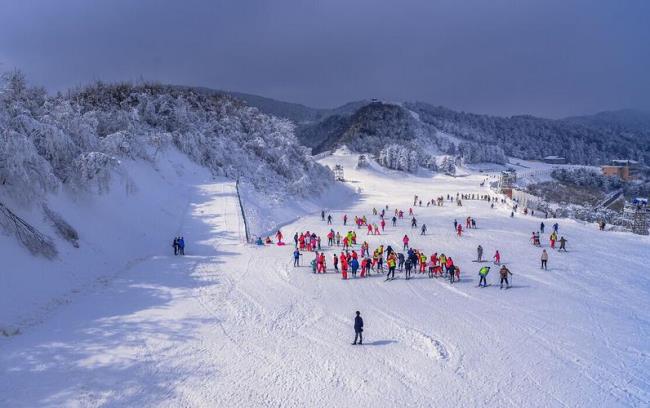 六盘水滑雪场国庆节可以滑雪吗