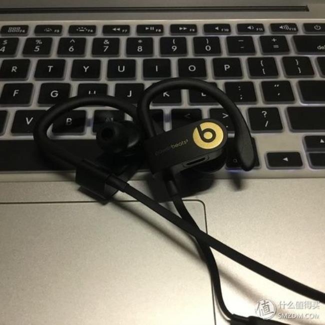 beatsx耳机低温自动关机后无法开机