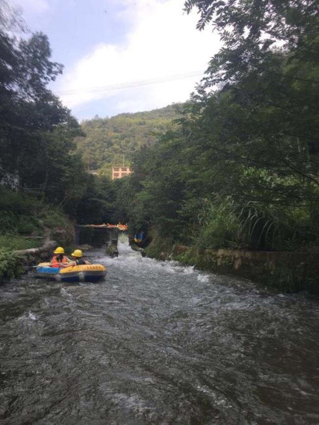 千岛湖王子谷漂流小孩可以玩吗