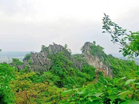 浦北到灵山六峰山有几个公里