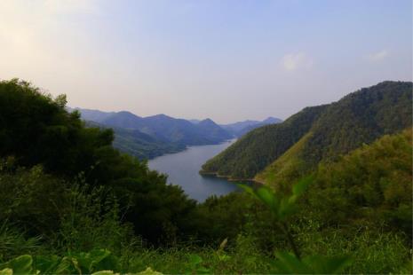 宁国青龙湾好玩吗