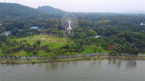 武汉东湖磨山景区的祭天台