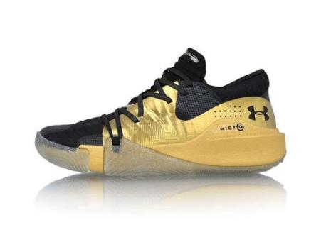 under armour  spawn什么时候上架的