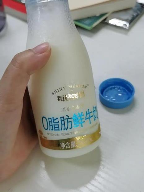 淡牛奶和纯牛奶有什么区别