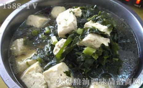 咸菜炖豆腐用什么豆腐好