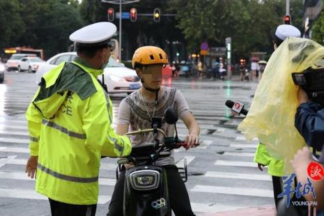 小牛电动车在广州会被交警抓吗