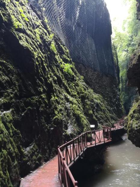 会泽大地缝风景区门票