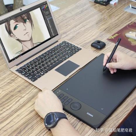 ipad可以当手绘板用吗