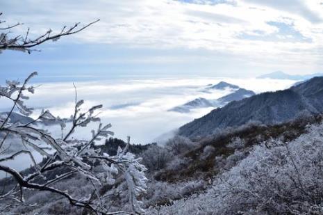 西岭雪山海拔多高