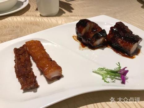 广州炳胜饭店脆皮叉烧操作过程