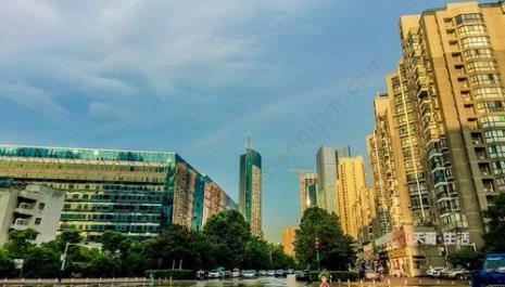 太阳雨代表什么