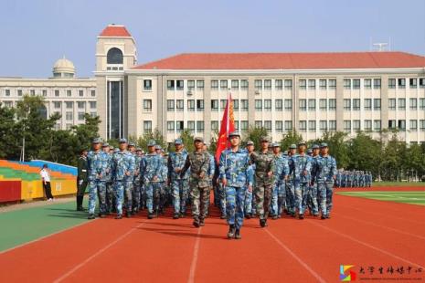 青岛港湾职业学院是公办吗