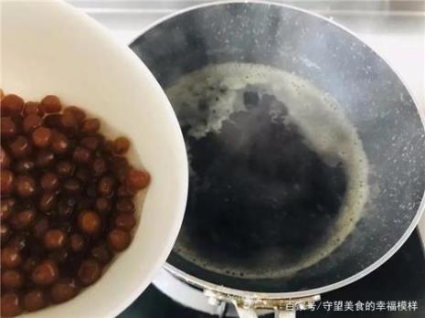 煮好的奶茶还能加水吗