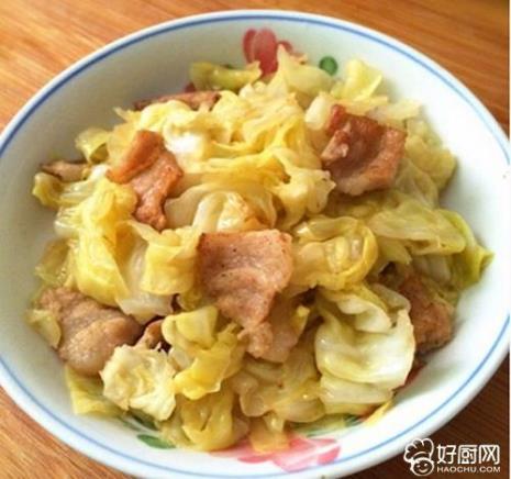 包菜炒肉怎么炒出酱