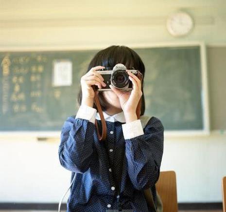 女生说自己自学成才怎么回