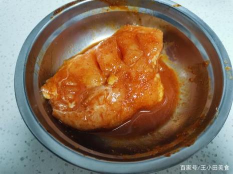 奥尔良鸡胸肉做法电饭锅