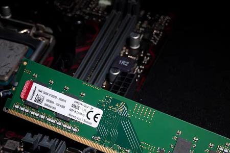 ddr42666和3200哪个好