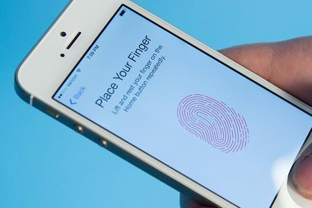 iPhone 怎么快速录指纹