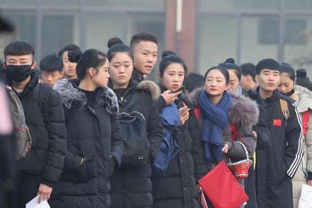 女生艺考形象要求