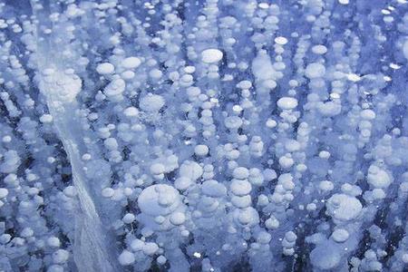 拍雪景如何防止过曝