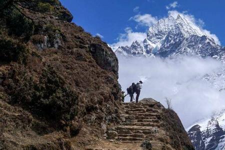 上喜马拉雅山需要什么条件