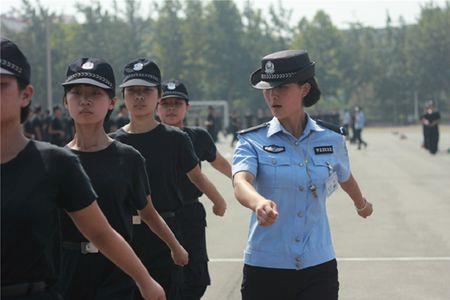 山东警察学院身高要求严吗