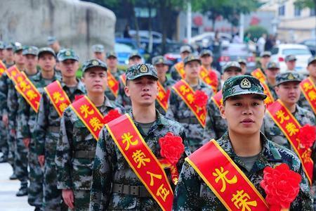 大专在校生转士官容易吗