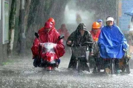 什么季节气温高容易下暴雨