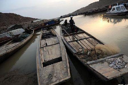 鄱阳湖前驱车能去吗