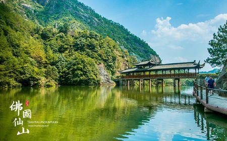 天台山自驾去西门还是南门