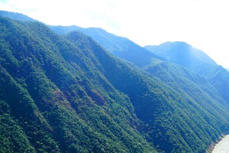 千山万路万水同舟什么意思