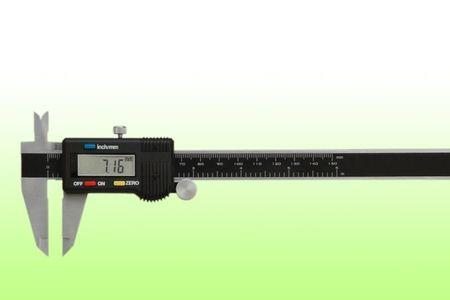 数显游标卡尺的正确使用方法