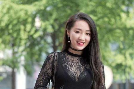 妩媚温婉什么意思