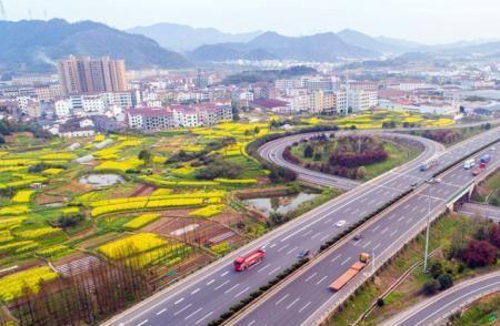 浙江省诸暨市面积多少