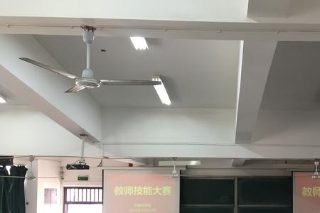 学校培养教师的目的意义