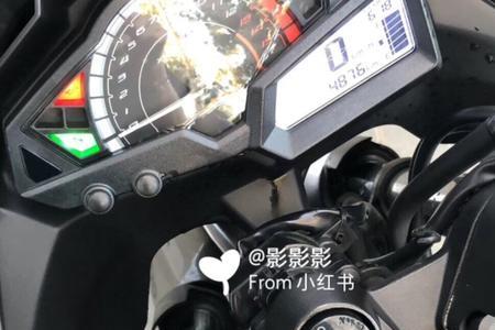 川崎ninja250油耗显示