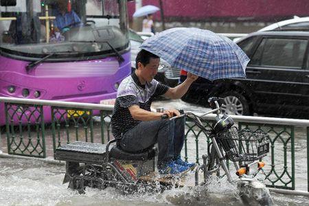 电动车被雨淋后电量下降