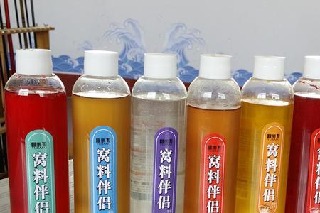 野钓鲫鱼用果奶好还是药酒好