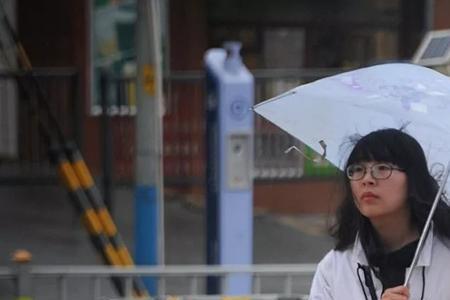 好雨时节雨纷纷下一句古诗