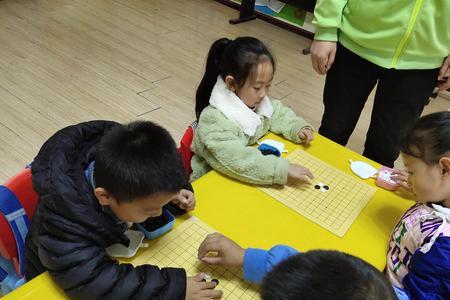 小孩不爱下围棋