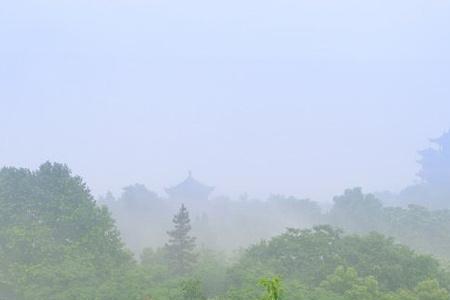 淫雨霏霏什么意思