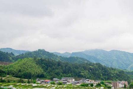 欧家梯田7月是什么景色